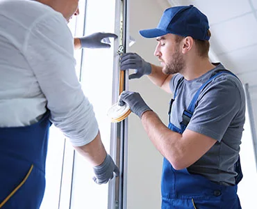 glass repair experts in University, FL